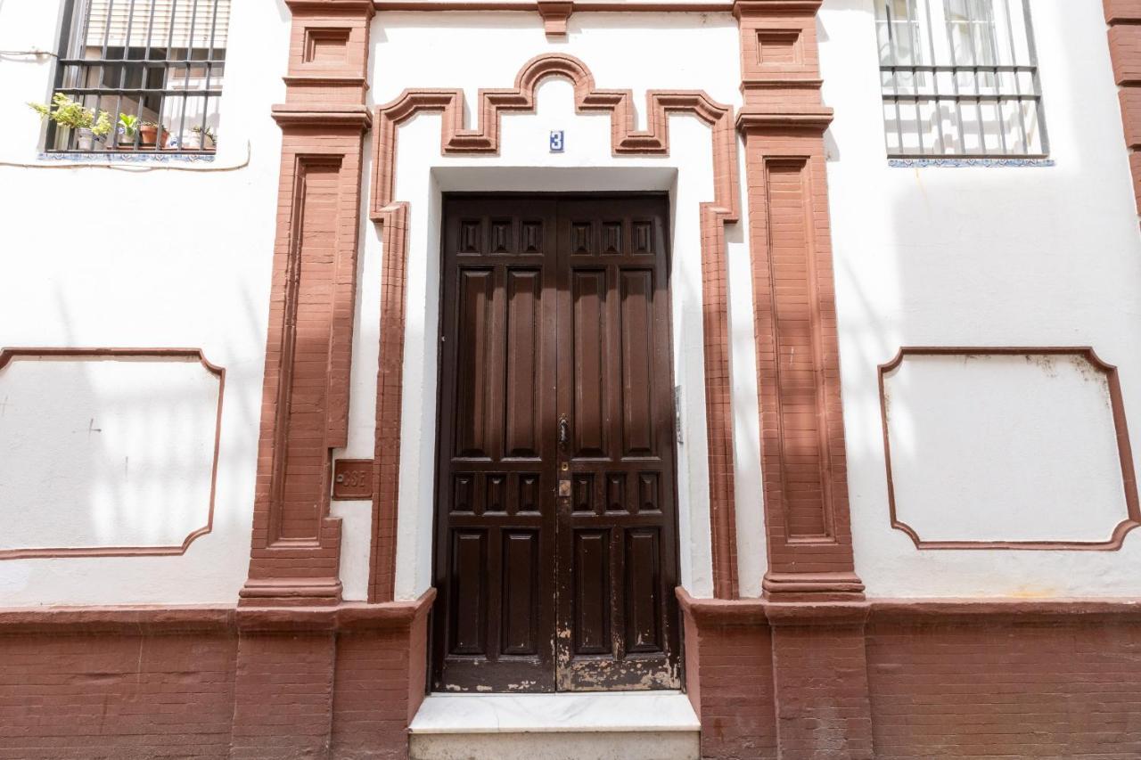 Aoa Conde De Ibarra Apartment Seville Exterior photo